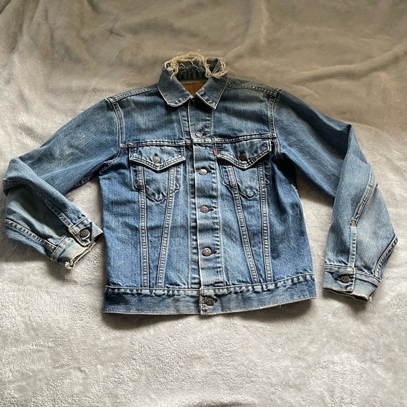 Vintage Levi’s Denim Jean Jacket - Picture 1 of 11